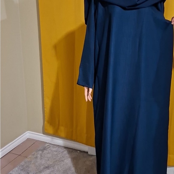 Elegant Navy Blue Maxi Dress - Picture 1 of 5